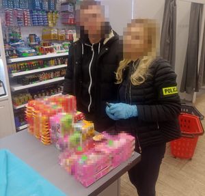 policjanci