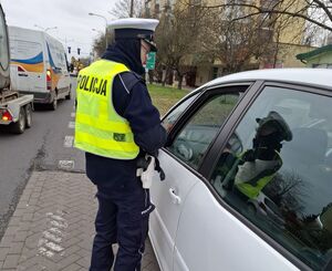 akcja łapki na kierownicę