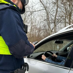 akcja łapki na kierownicę