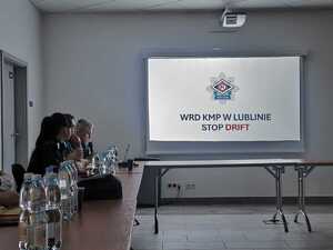 debata społeczna